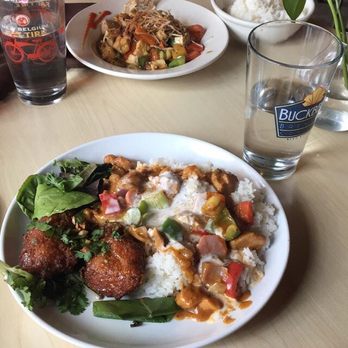 Cafe De Thai - peanut curry and basil chicken! - Thai Near Me - Reno, Nevada