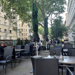 Pizzeria Dal Maestro - Patio area
