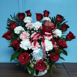 Stacie's Lazy Daisy Floral Designs & Gifts
