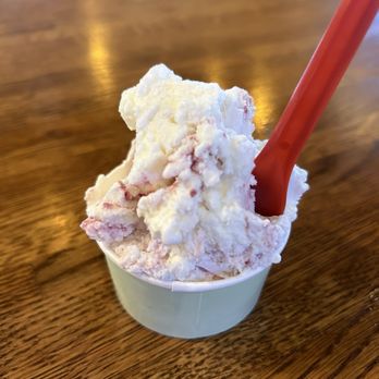 Basilico - Delis Near Me - Fredericksburg, Virginia