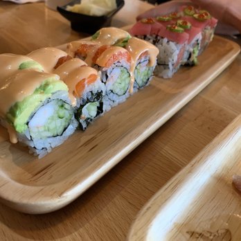 Akino - Sushi Bars Near Me - Elmhurst, New York