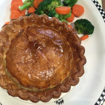Black Bear Diner Yuma - Chicken pot pie - Diners Near Me - Yuma, Arizona Black Bear Diner Yuma - Chicken pot pie - Diners Near Me - Yuma, Arizona