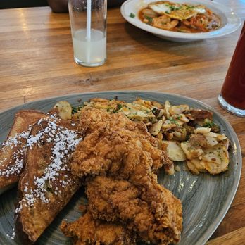 Iron Rooster - French toast and chicken. And fried potatoes. It was cold - Breakfast & Brunch Near Me - Cockeysville, Maryland Iron Rooster - French toast and chicken. And fried potatoes. It was cold - Breakfast & Brunch Near Me - Cockeysville, Maryland