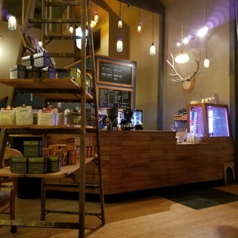 Symposium Coffee - Tigard - front counter - Coffee & Tea Near Me - Tigard, Oregon Symposium Coffee - Tigard - front counter - Coffee & Tea Near Me - Tigard, Oregon