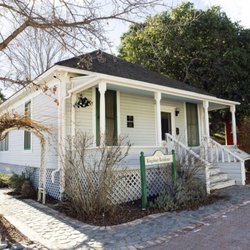 Santa Clarita Valley Historical Society - Kingsburry House