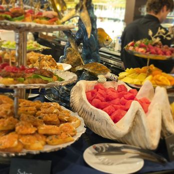 Sea Grill - Desserts, fresh fruit & canapes - Seafood Near Me - Charlotte, North Carolina Sea Grill - Desserts, fresh fruit & canapes - Seafood Near Me - Charlotte, North Carolina
