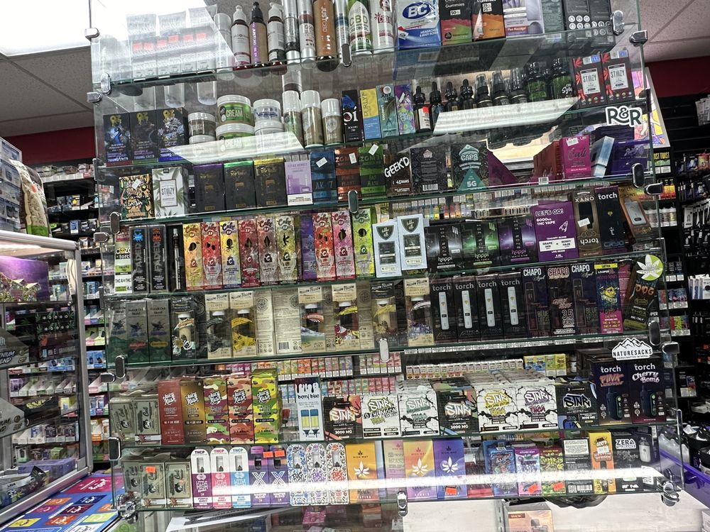beaver tobacco Chew NON-Tobacco "Snuff/Chew/Dip" (Mint & Cinnamon) channel locations TOBACCO TOWN - Updated July