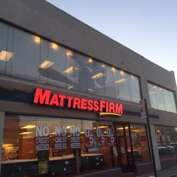 New face, great service and many options to choose from