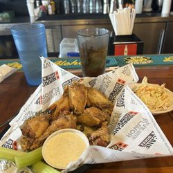 Hurricane Grill & Wings - Wing Wednesday! Garlic parm.