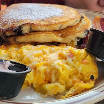 JD Campbell's - Blueberry Pancakes - Bars Near Me - Peoria, Arizona