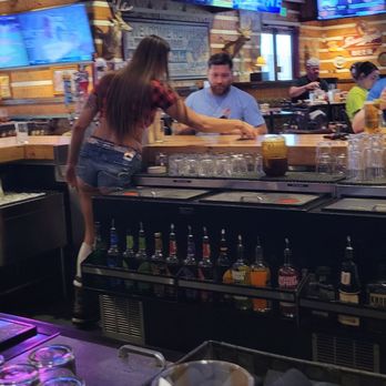 Twin Peaks - bar seating - Sports Bars Near Me - Scottsdale, Arizona Twin Peaks - bar seating - Sports Bars Near Me - Scottsdale, Arizona