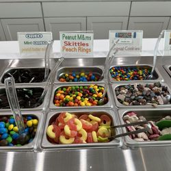 Peachwave Frozen Yogurt - Toppings 3/2024
