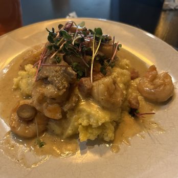 Oliviana Ristorante & Bar Italiano - Shrimp and grits - Italian Near Me - Augusta, Georgia