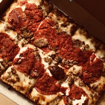 Broadway Pizza & Subs - Chicken Wings Near Me - West Palm Beach, Florida