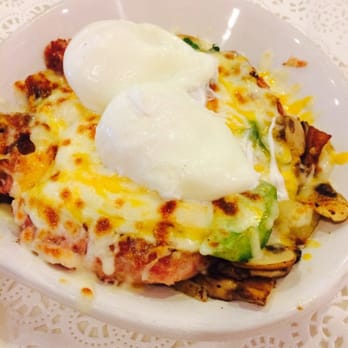 Eggspresso - Corned beef hash skillet added mushroom and peppers. - Breakfast & Brunch Near Me - Bannockburn, Illinois