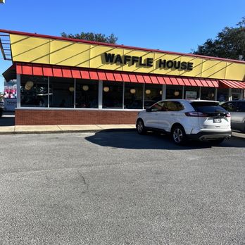 Waffle House - What it looks like from our parking spot. - Breakfast & Brunch Near Me - Shalimar, Florida