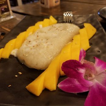 Sip Saam Thai - Mango sticky rice - pretty good but not the best. - Thai Near Me - Austin, Texas Sip Saam Thai - Mango sticky rice - pretty good but not the best. - Thai Near Me - Austin, Texas