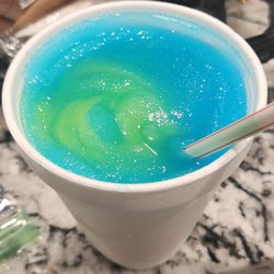 Daiquiris To Geaux Bar & Grill