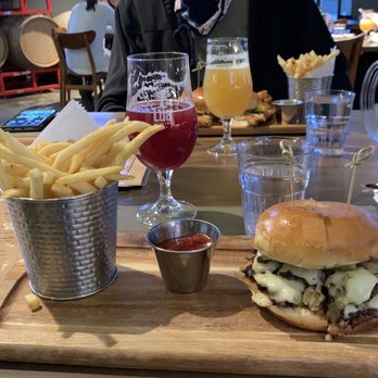 Lua Brewing - Lua smash burger, Baby Blue Sedan sour beer, tryptophan IPA beer and the pork tenderloin. - Breweries Near Me - Des Moines, Iowa Lua Brewing - Lua smash burger, Baby Blue Sedan sour beer, tryptophan IPA beer and the pork tenderloin. - Breweries Near Me - Des Moines, Iowa