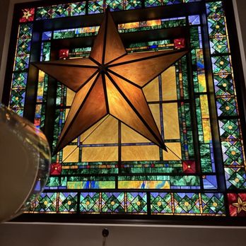 Vic & Anthony's Steakhouse - Ceiling - Steakhouses Near Me - Houston, Texas Vic & Anthony's Steakhouse - Ceiling - Steakhouses Near Me - Houston, Texas