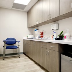 Torrance Premier Health - Lab Room