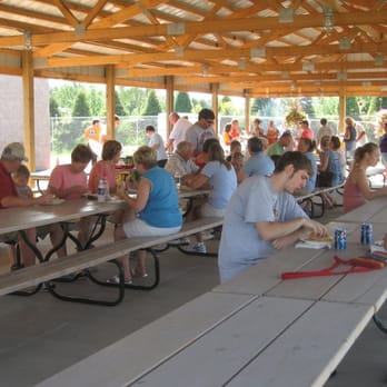Metropolis Resort - Family Reunion in the Pavilion - Venues & Event Spaces Near Me - Eau Claire, Wisconsin Metropolis Resort - Family Reunion in the Pavilion - Venues & Event Spaces Near Me - Eau Claire, Wisconsin