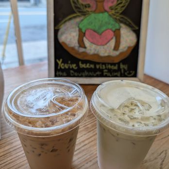 Johnny Doughnuts - Maple latte & strawberry rose matcha latte - Donuts Near Me - San Francisco, California Johnny Doughnuts - Maple latte & strawberry rose matcha latte - Donuts Near Me - San Francisco, California