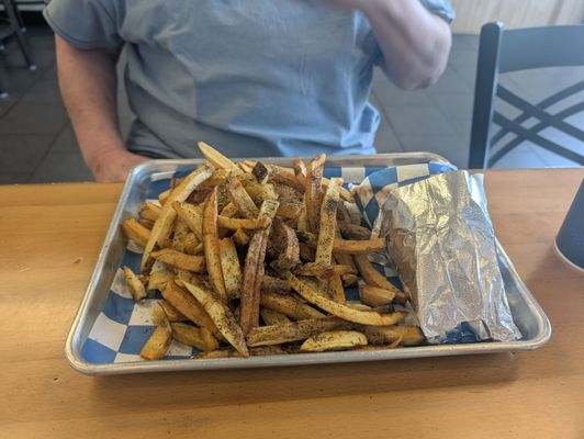 Yianni's Gyros by null