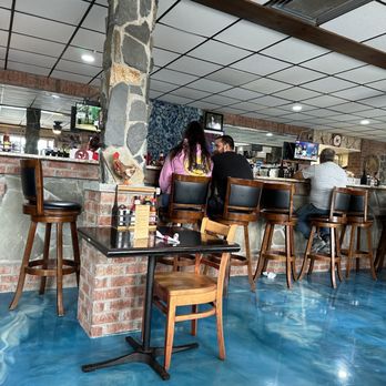 Roosters Cafe & Grill - Bar - Breakfast & Brunch Near Me - Virginia Beach, Virginia Roosters Cafe & Grill - Bar - Breakfast & Brunch Near Me - Virginia Beach, Virginia