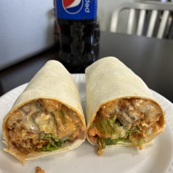 Scali Cafe - Buffalo Chicken Salad Lunch - Delis Near Me - Boston, Massachusetts