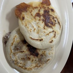 Los Platanares - Chicken papusa and bean and cheese papusa