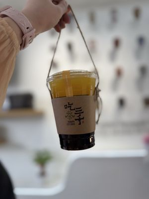 CHICHA San Chen 吃茶三千 by null