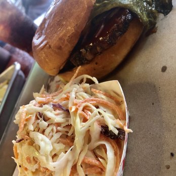 ONE90 Smoked Meats - Brisket sandwich - Barbeque Near Me - Dallas, Texas