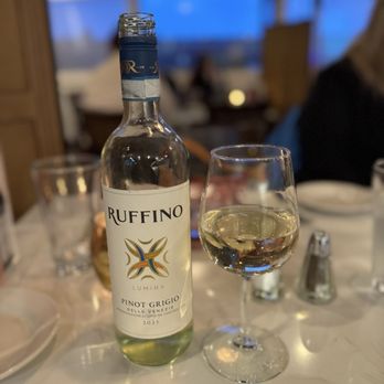 Paolo's Italian Restaurant - Pinot Grigio - Italian Near Me - Kent, Washington Paolo's Italian Restaurant - Pinot Grigio - Italian Near Me - Kent, Washington