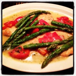 La Torretta Ristorante and Pizzeria - Chicken Spasso -- chicken breasts sautéed with shallots, asparagus and sweet roasted peppers in a white wine sauce.