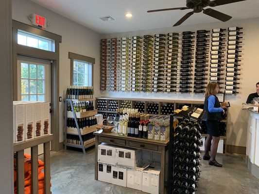 Milea Estate Vineyard by null