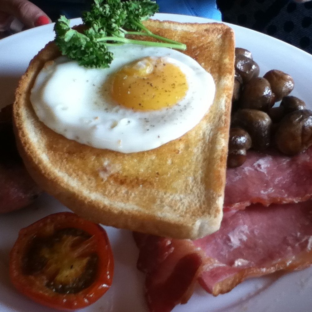 Grupo Lounge - Grupo breakfast - Bars Near Me - Bristol, BST