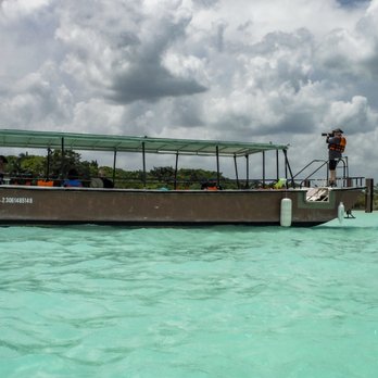 Laguna de Bacalar - 7 lagoons - Campgrounds Near Me - Bacalar, ROO Laguna de Bacalar - 7 lagoons - Campgrounds Near Me - Bacalar, ROO