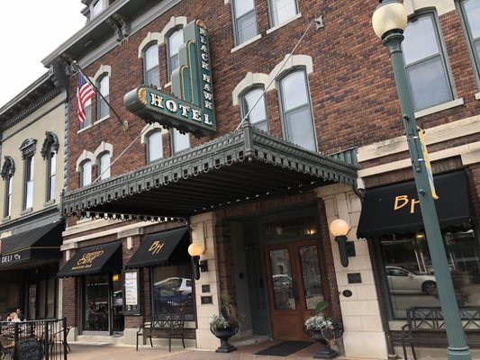 The Black Hawk Hotel by null