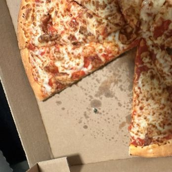 Tumby's Pizza - Damn - Pizza Near Me - Los Angeles, California Tumby's Pizza - Damn - Pizza Near Me - Los Angeles, California
