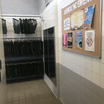 Edward Vincent Jr Park - Locker Rooms: the facility provides mesh bags in which you can place your things and check them in with an attendant. - Parks Near Me - Inglewood, California