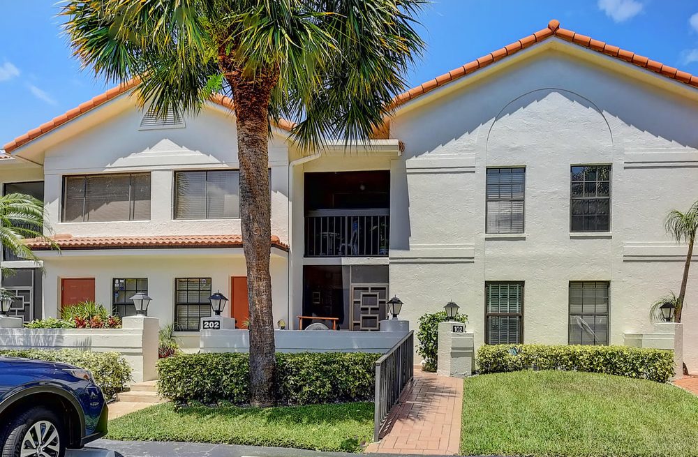 Slide of RCI Roofing