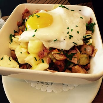 Cochon Dingue - Breakfast poutine. - Breakfast & Brunch Near Me - Quebec City, Quebec Cochon Dingue - Breakfast poutine. - Breakfast & Brunch Near Me - Quebec City, Quebec