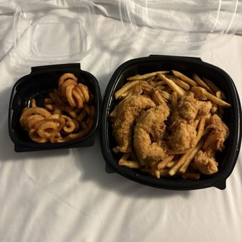 Beef 'O' Brady's - Hand-Breaded Chicken Tenders Curly Fries Side Fries Side - American Near Me - Louisville, Kentucky Beef 'O' Brady's - Hand-Breaded Chicken Tenders Curly Fries Side Fries Side - American Near Me - Louisville, Kentucky