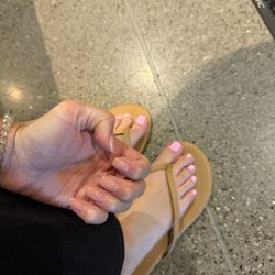 Mingee Nails
