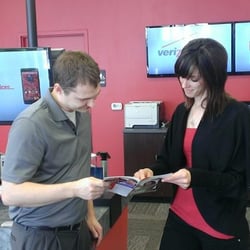 Verizon Wireless - Not sure what plan is best for you?  Come talk to one of our experts!