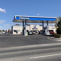 Oasis Stop ‘N Go - Chevron gas