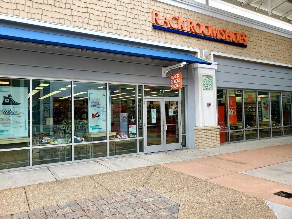 RACK ROOM SHOES Updated May 2024 11 Photos 2224 Grand Cypress Dr