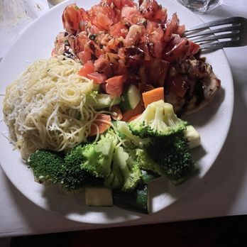MA'S Italian Kitchen - BRUSCHETTA CHICKEN - Italian Near Me - Burbank, California MA'S Italian Kitchen - BRUSCHETTA CHICKEN - Italian Near Me - Burbank, California
