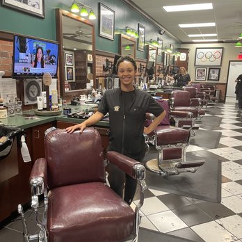 V's Barbershop Windermere - My hair stylist Ms Robyn... wrapping up after a busy day. - Barbers Near Me - Windermere, Florida V's Barbershop Windermere - My hair stylist Ms Robyn... wrapping up after a busy day. - Barbers Near Me - Windermere, Florida